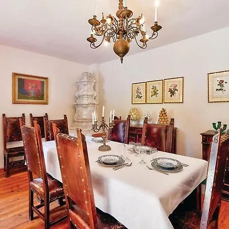 Cicogna Villa